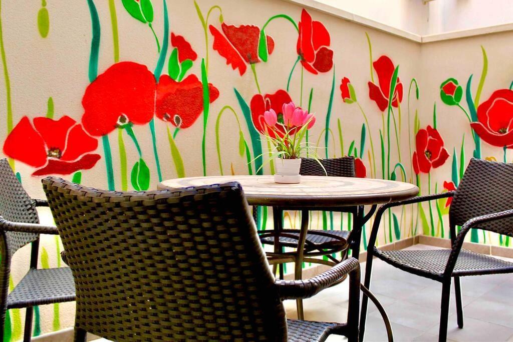 Apartament Downtown Jinetes Deluxe With Pool & Free Parking Malaga Zewnętrze zdjęcie